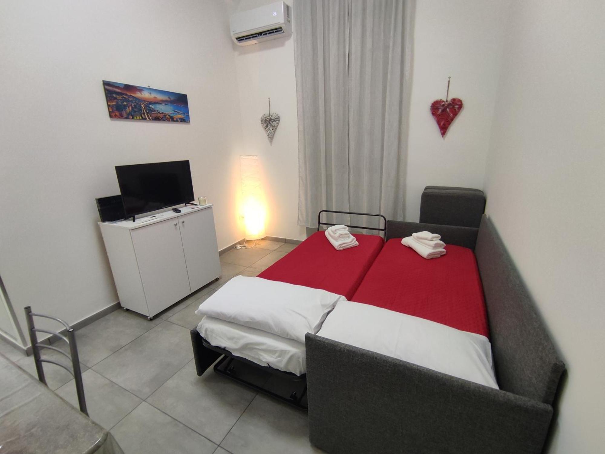 Apartamento Na' Stanza In Piazza Nápoles Exterior foto